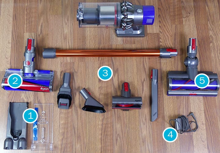 Review dyson best sale v10 animal