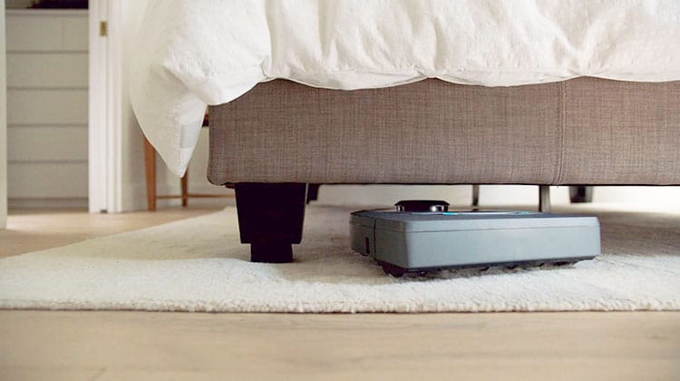 Neato BotVac D7 robot vacuum profile