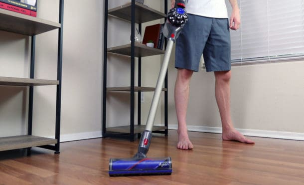 9 Best Dyson Vacuums — Real Cleaning & Run Time Tests