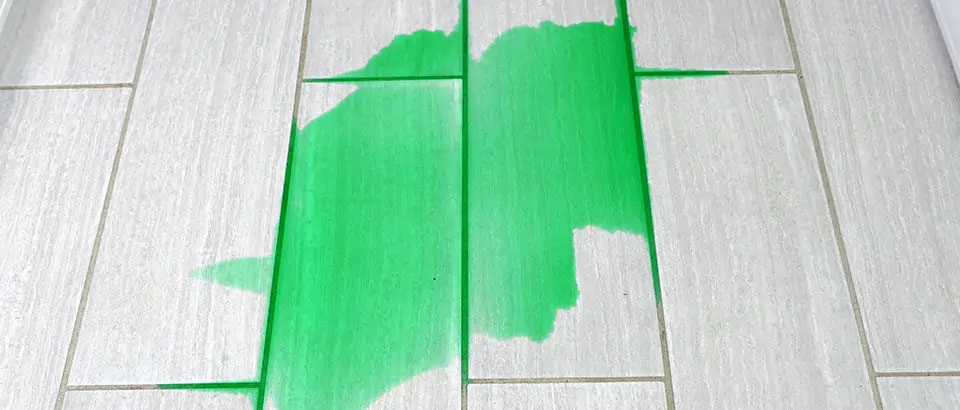 O-Cedar spray mop test before