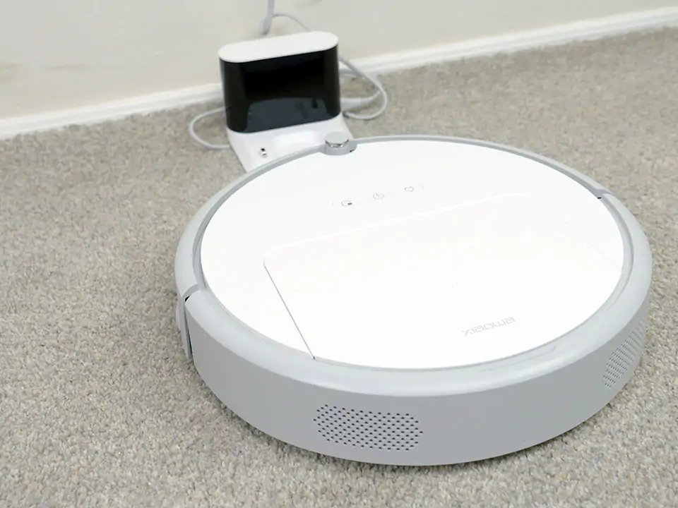 The Xiaowa will return to its charging base when the battery drops below 30%