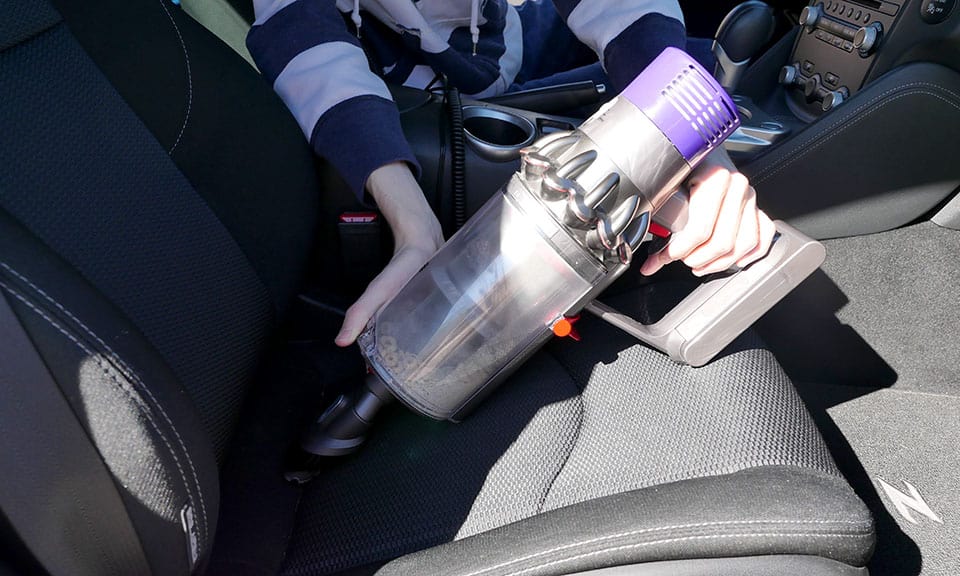 12 Best Vacuums Cleaners 2022 — According to Experts