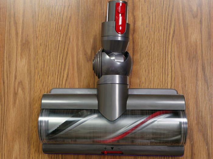 Dyson V11 Outsize vs Torque Drive