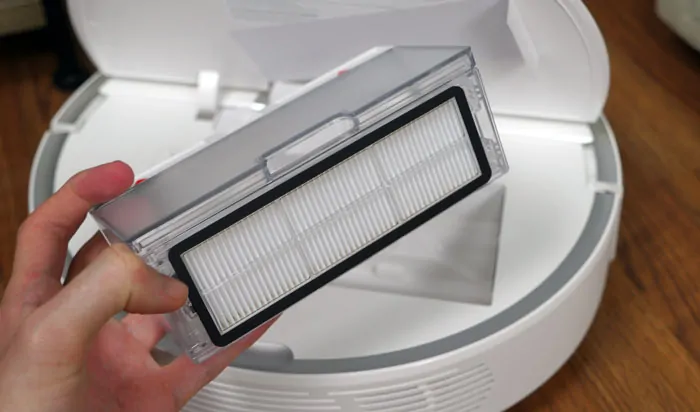 Roborock S5 dustbin and filter