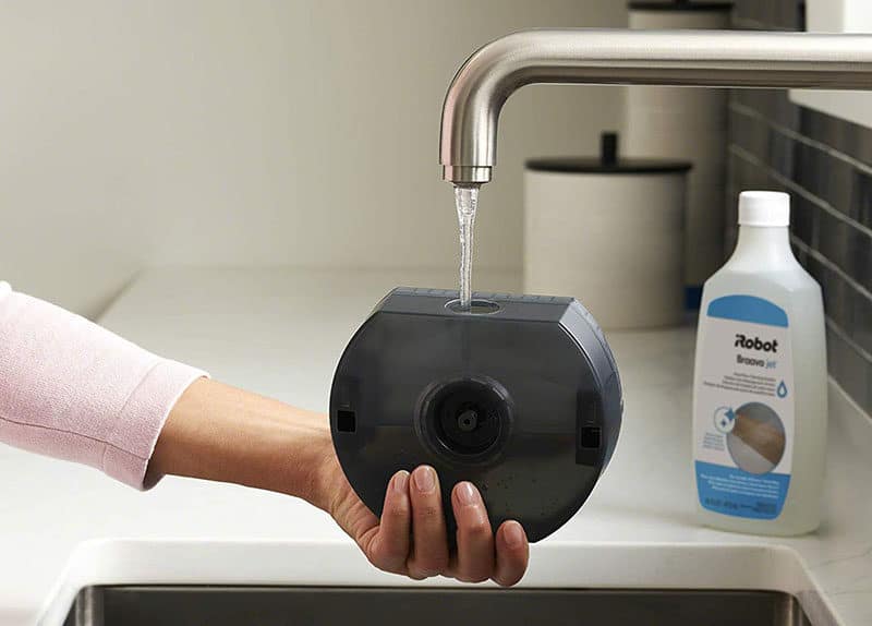 Braava Jet m6 Review (Braava m6 vs. 380t vs. 240) Modern Castle