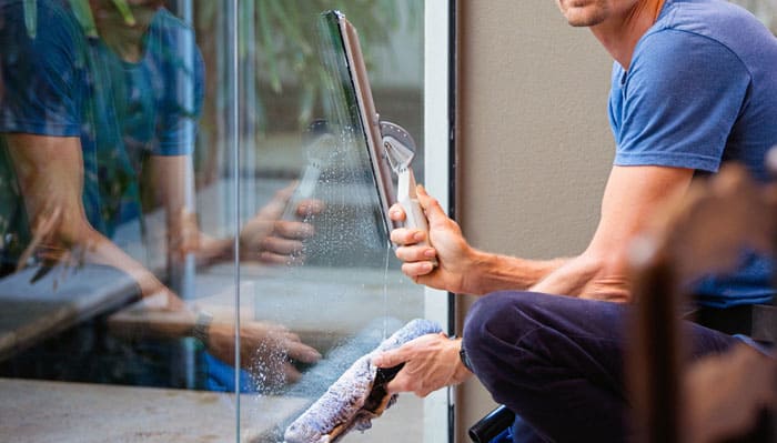 how to clean windows like a professional