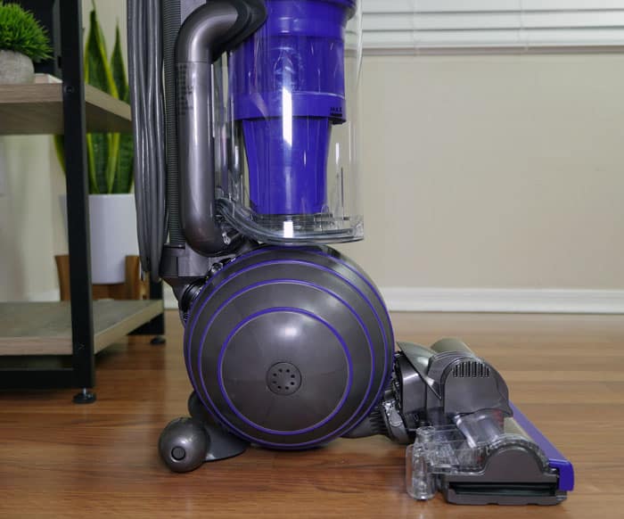 Dyson Ball Animal 2 Review — 12 Tests & Objective Data