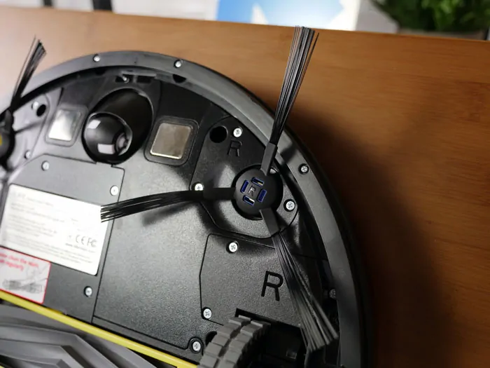 Spinning side brush on the iLife A9 robot vacuum