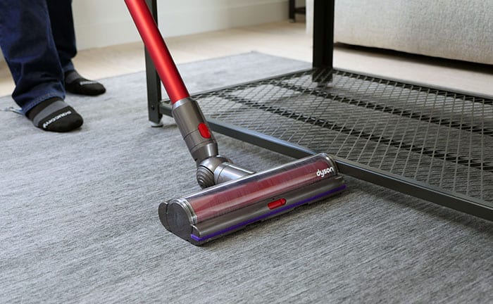 Cleaning low pile carpet with the Dyson V11 Outsize