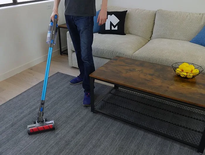 Cleaning with the Levoit as an upright