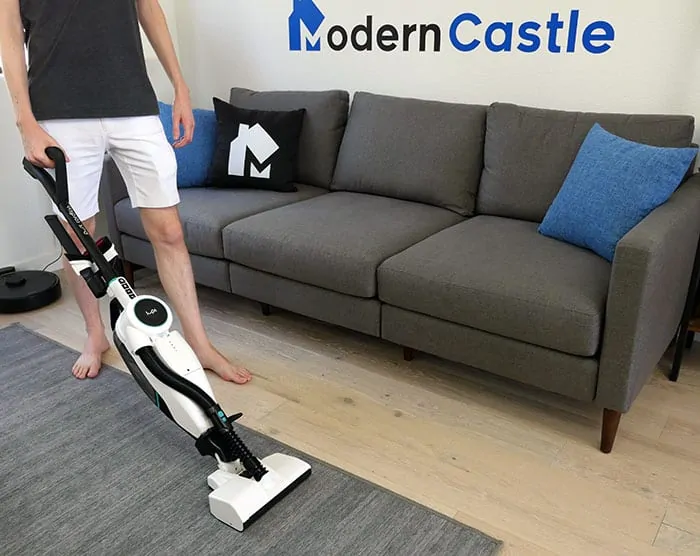 Lupe Pure Cordless cleaning rug