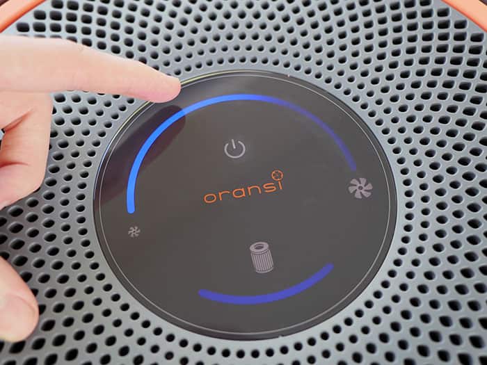 Controls on the Oransi Mod air purifier 
