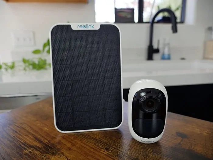 Reolink Argus 2E with solar panel