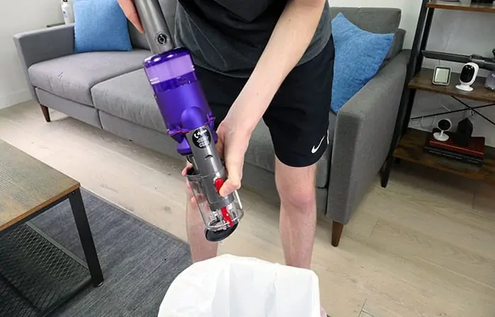 Emptying Dyson Omni-glide