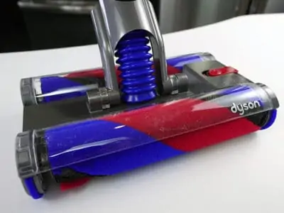 Dyson Omni-Glide fluffy cleaning head