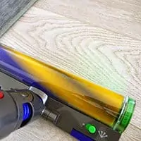 Dyson V15 laser cleaning head