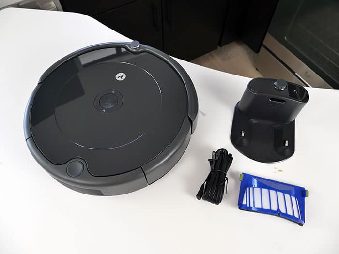 Parts and accessories with the Roomba 694